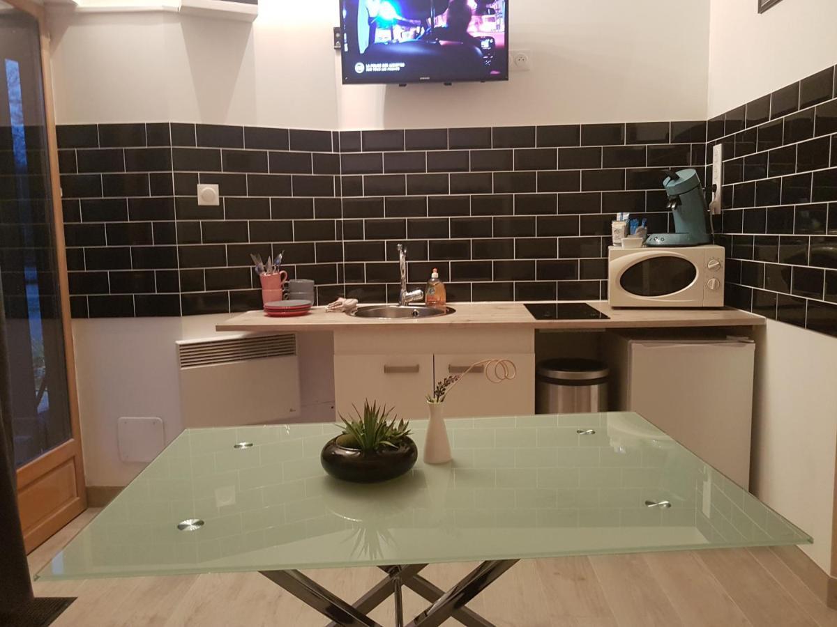 Le Betrot Bed & Breakfast Estissac Ngoại thất bức ảnh