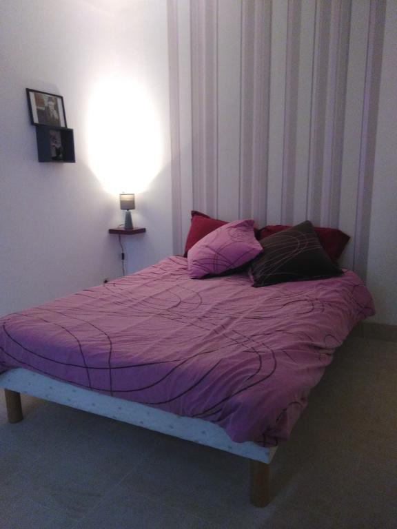 Le Betrot Bed & Breakfast Estissac Ngoại thất bức ảnh